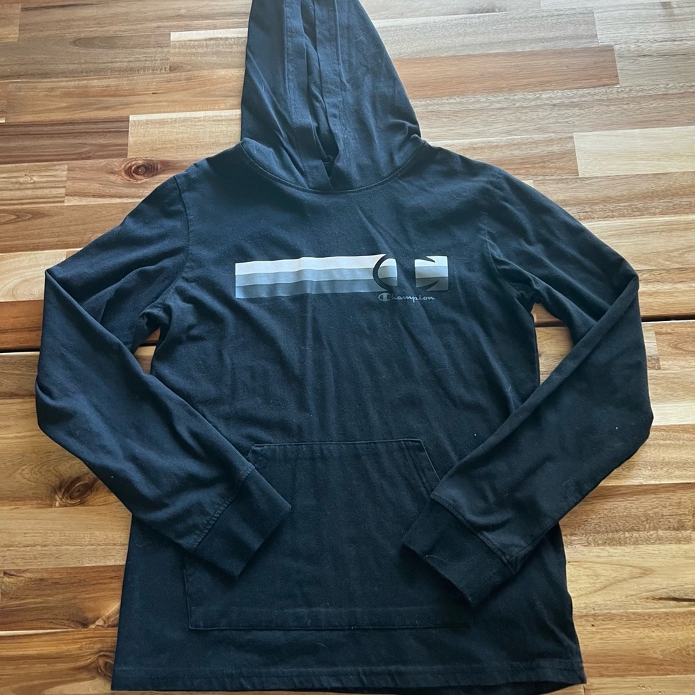 Champion boys’ size‎ L black hooded pull over long sleeve top